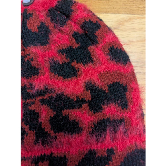 DKNY Red Black Leopard Print Beanie NWT One Size - Picture 6 of 6